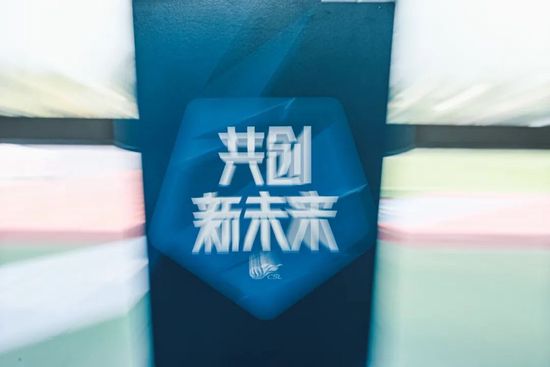 女生裸图